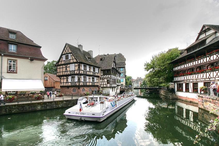 Au Coeur De La Petite France Apartment Strasbourg Exterior foto